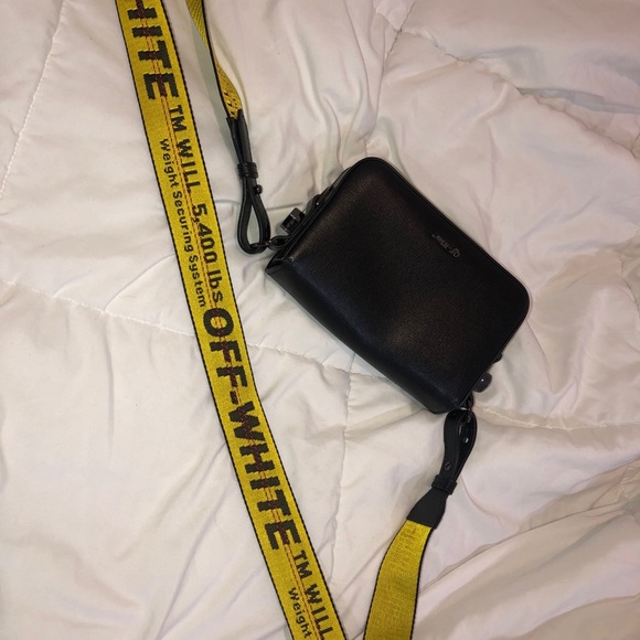 Off White Mini binder clip crossbody - Picture 7 of 7